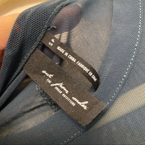 Urban Outfitters navy Mesh sheer coastal whimsy goth ruffle crop Top y2k S - Picture 8 of 10